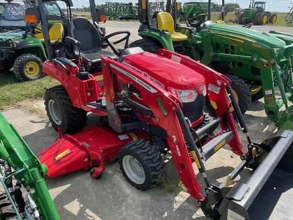 Image of Massey Ferguson GC1725M equipment image 1