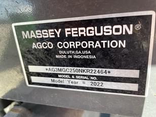 Main image Massey Ferguson GC1725M 4