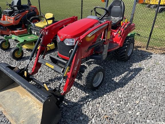 Image of Massey Ferguson GC1723 equipment image 3