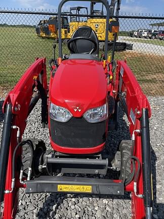 Image of Massey Ferguson GC1723 equipment image 2