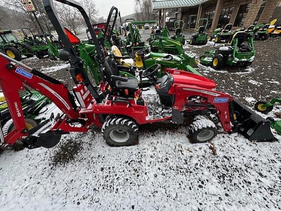 Image of Massey Ferguson GC1725M equipment image 2