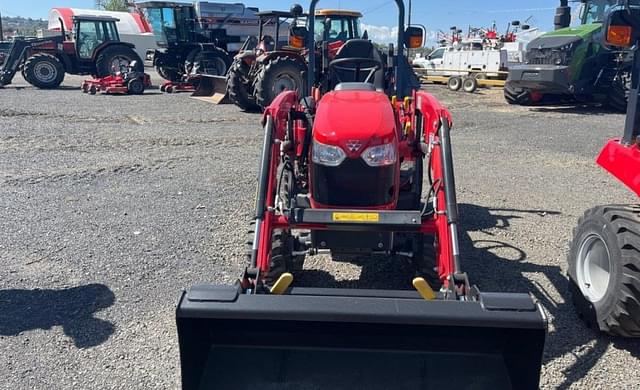 Image of Massey Ferguson GC1725M equipment image 1