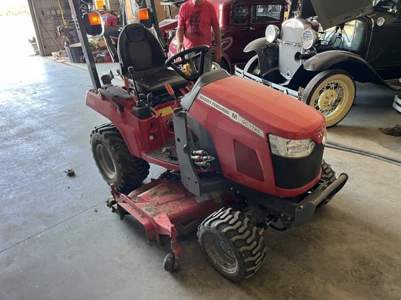 Image of Massey Ferguson GC1725M equipment image 1