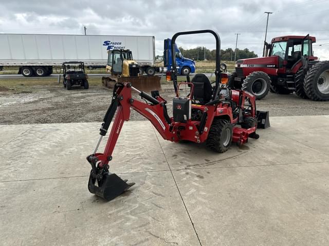 Image of Massey Ferguson GC1725MB equipment image 2