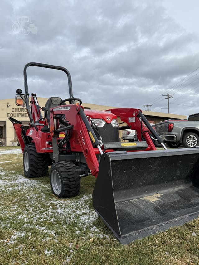 Image of Massey Ferguson GC1725MB equipment image 4