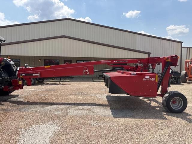 Image of Massey Ferguson 1376 equipment image 1