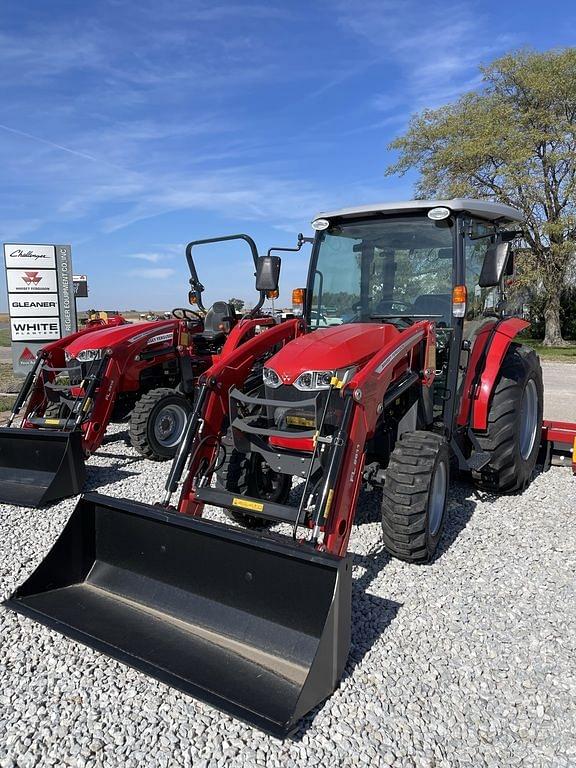 Image of Massey Ferguson 1840M equipment image 2