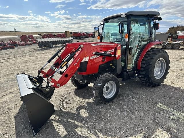 Image of Massey Ferguson 2850M equipment image 3