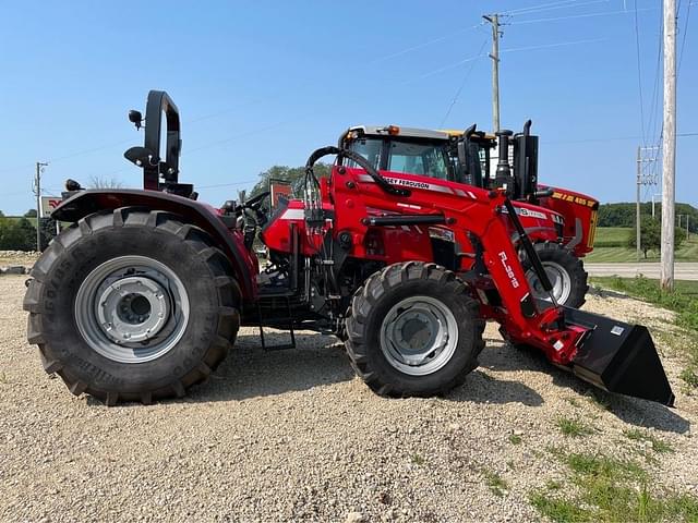 Image of Massey Ferguson 4707 equipment image 1