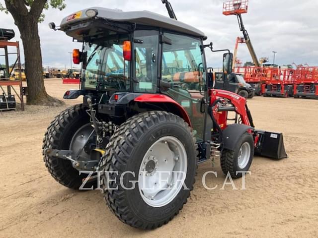 Image of Massey Ferguson 2860M equipment image 2