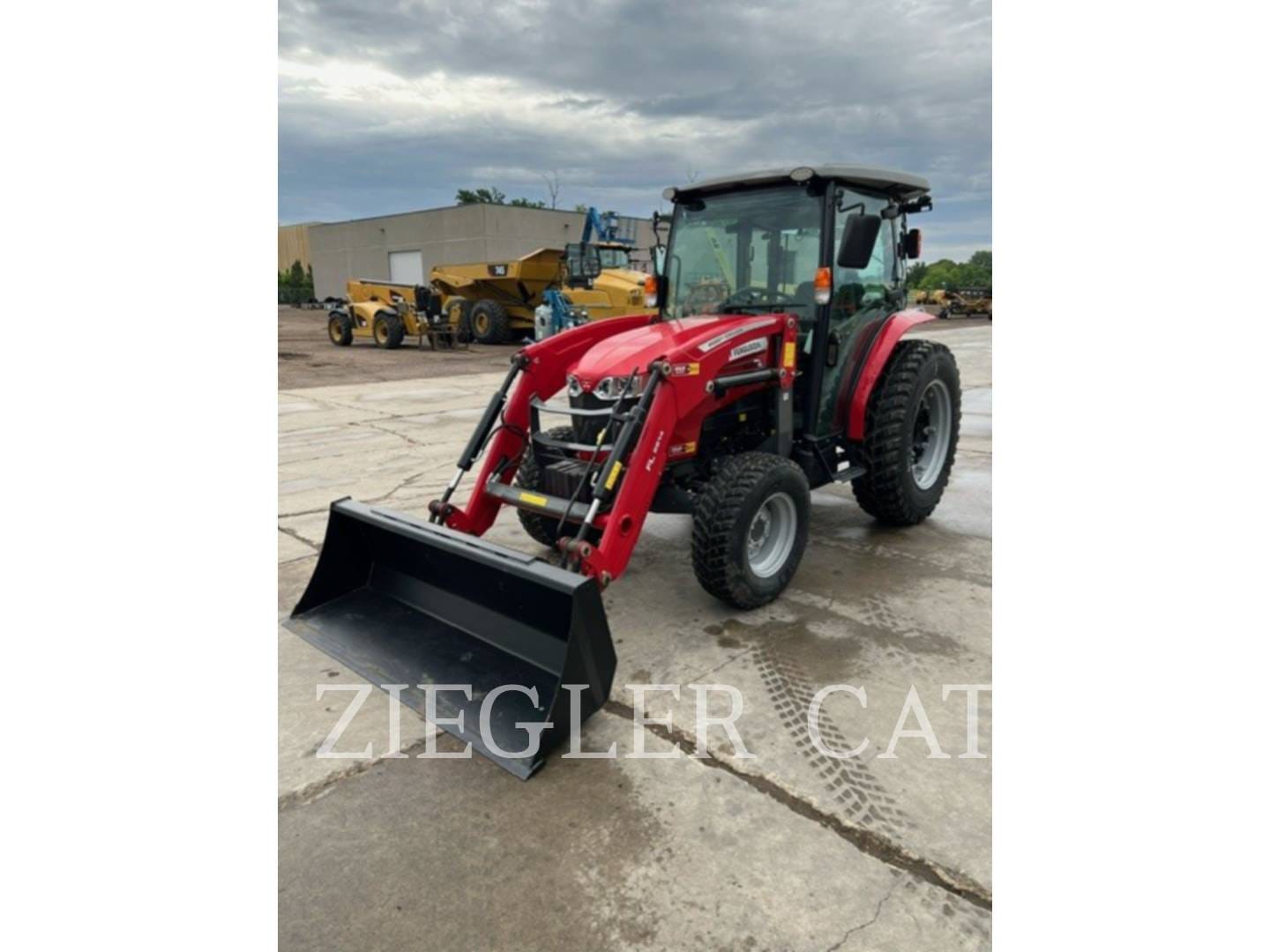 2022 Massey Ferguson 2860M Equipment Image0
