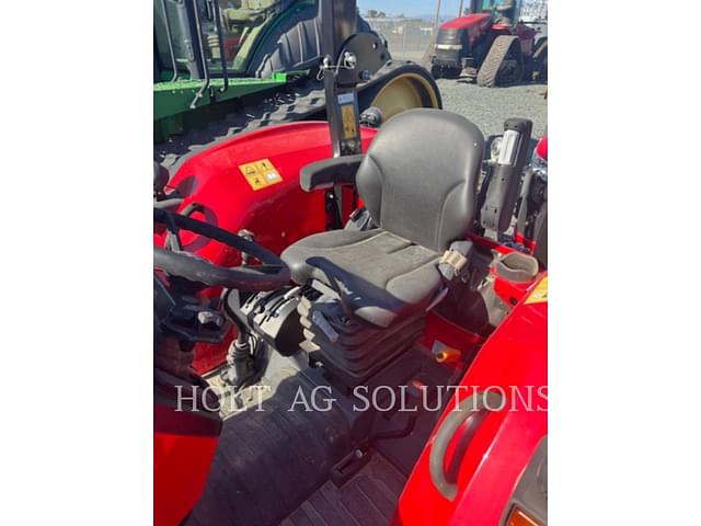 Image of Massey Ferguson 4709 equipment image 4