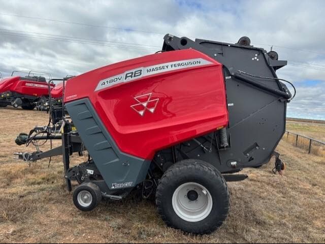 Image of Massey Ferguson RB4180V equipment image 1