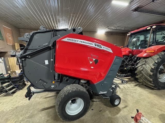 Image of Massey Ferguson RB4180V equipment image 3