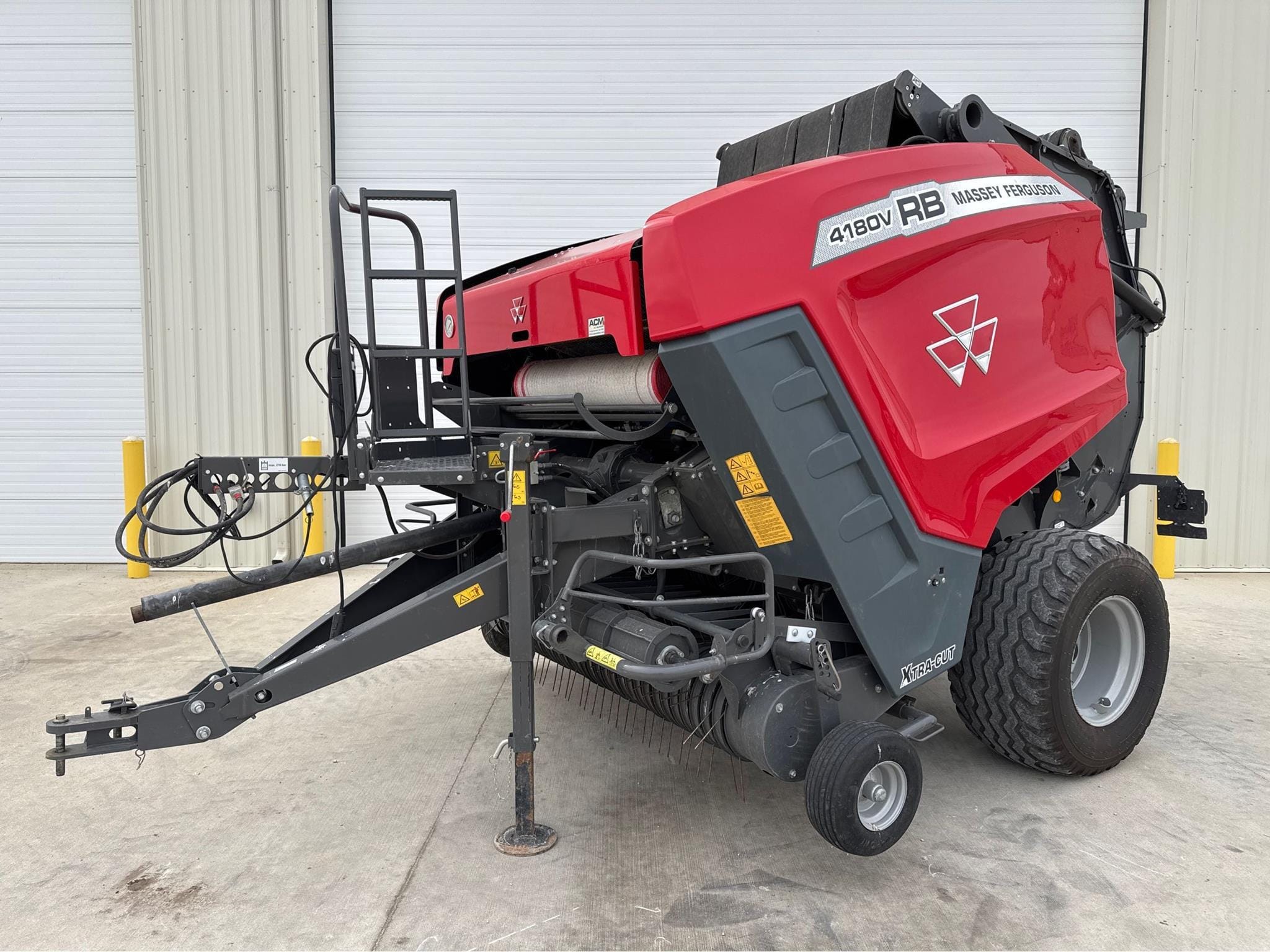 2022 Massey Ferguson RB4180V Equipment Image0