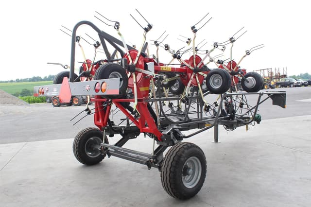 Image of Massey Ferguson TD1310 TRC equipment image 2
