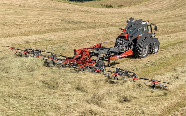 Image of Massey Ferguson TD1310XTRC equipment image 1