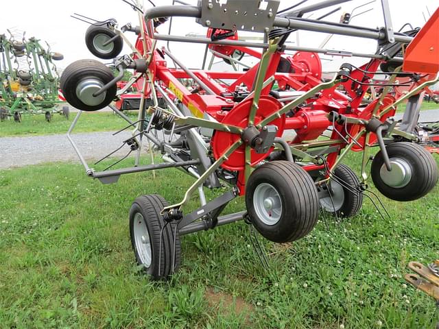 Image of Massey Ferguson TD776TRC equipment image 3