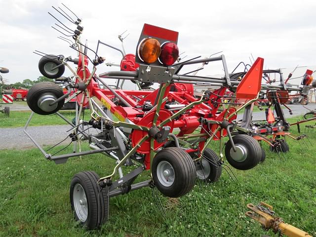 Image of Massey Ferguson TD776TRC equipment image 2