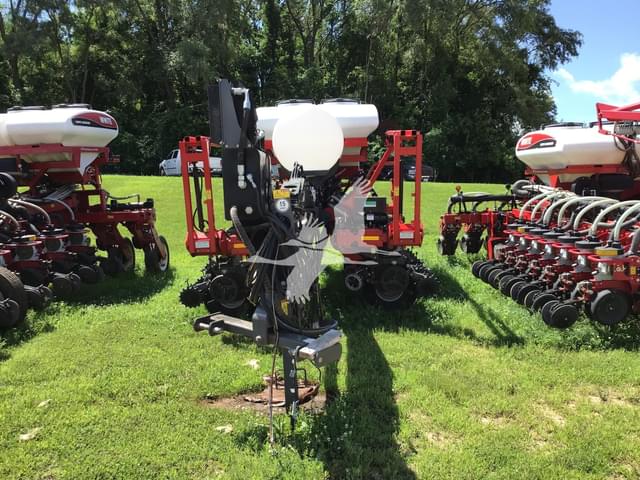 Image of Massey Ferguson VF1230 equipment image 1