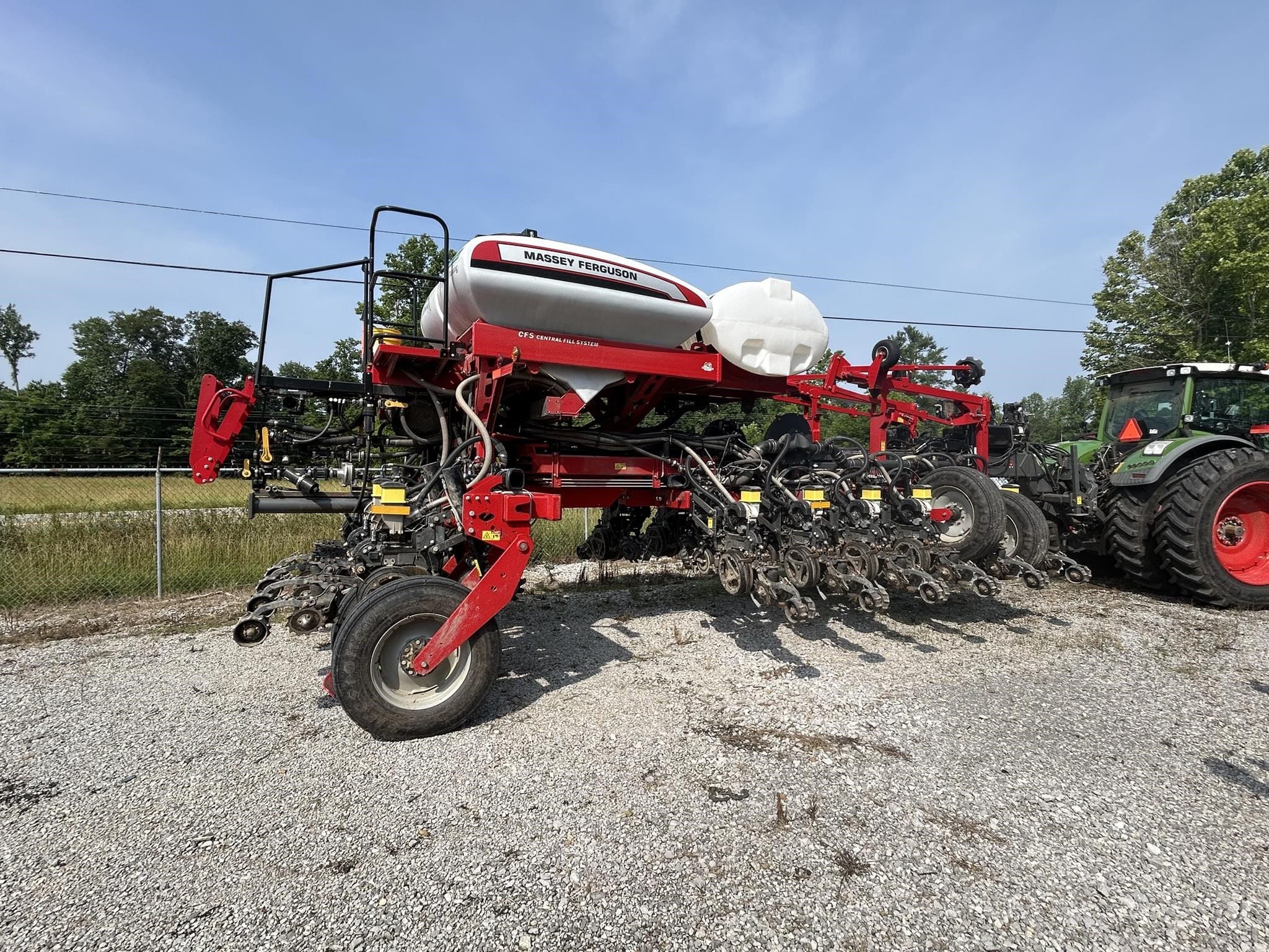 2022 Massey Ferguson VF1630 Equipment Image0