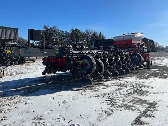 2022 Massey Ferguson VF2430 Equipment Image0