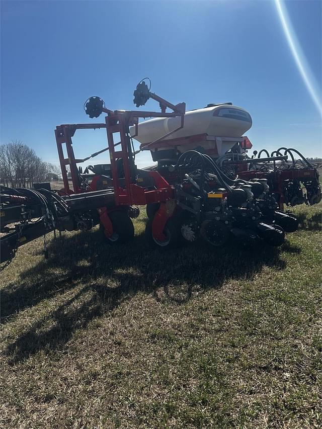 Image of Massey Ferguson VF2315 equipment image 3