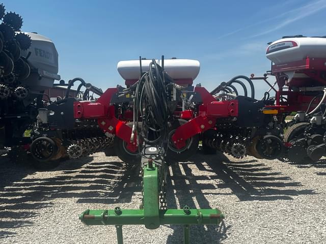 Image of Massey Ferguson VN24-20 equipment image 4