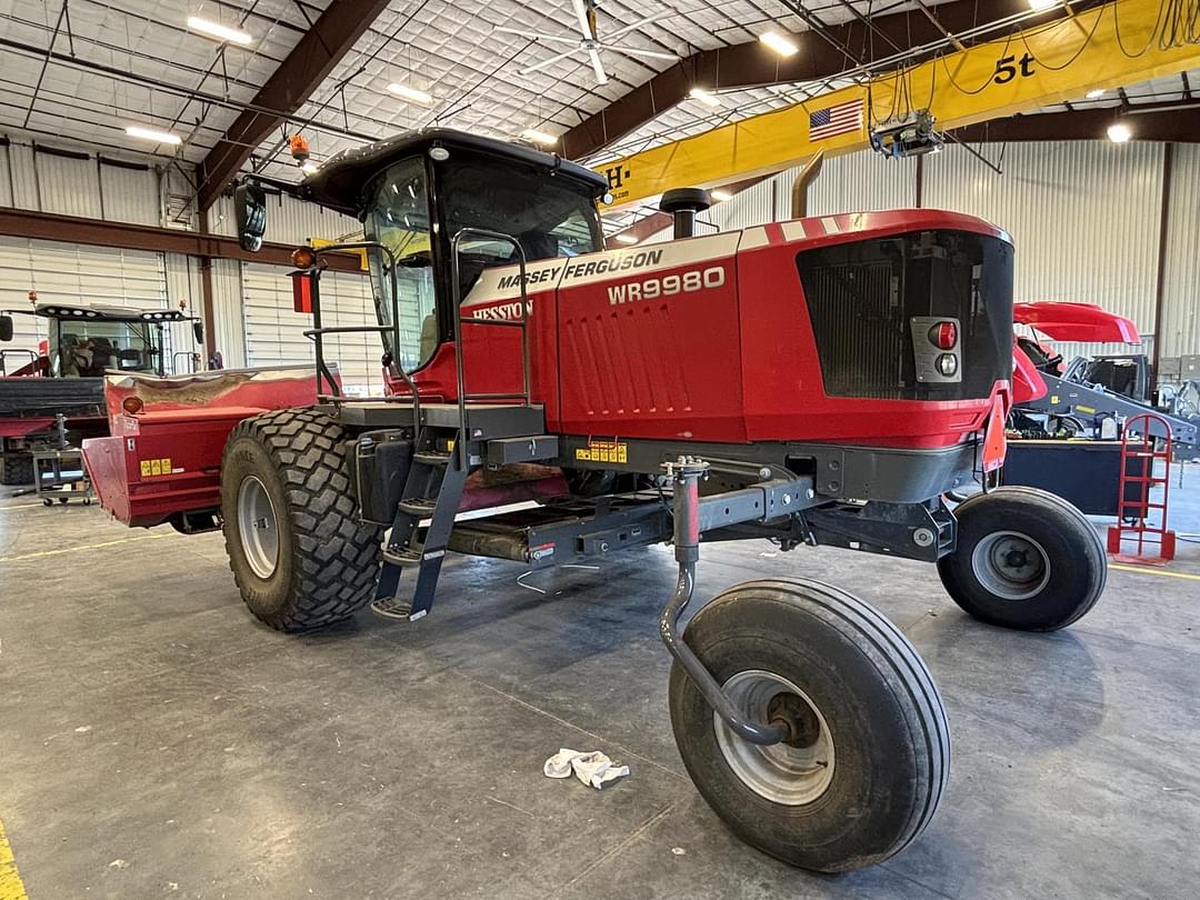 Image of Massey Ferguson WR9980 Primary image