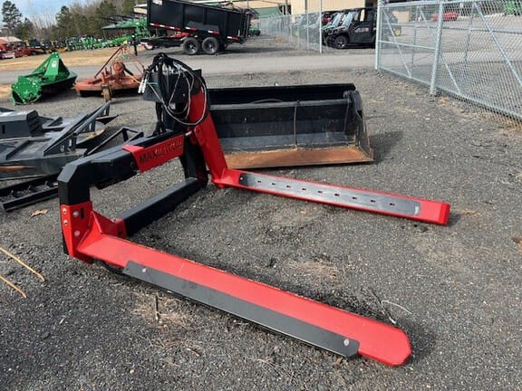 2022 Maxilator Bale Cracker Equipment Image0