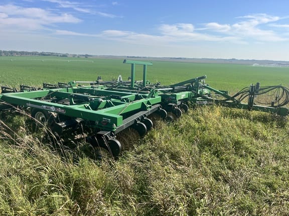 2022 McFarlane 5132 Incite Equipment Image0