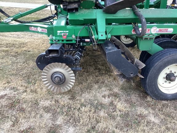 Image of McFarlane 5132 Incite equipment image 4