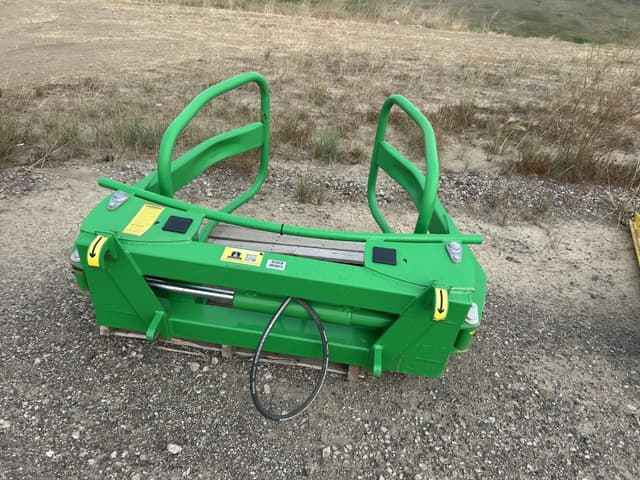 Image of Hustler Softhands LX200 equipment image 1