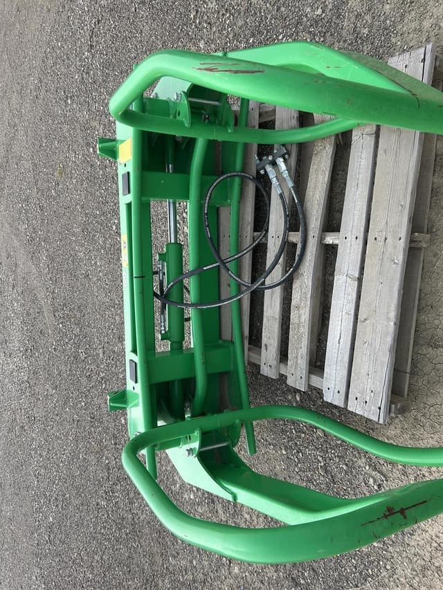 Image of Hustler Softhands LX200 equipment image 3