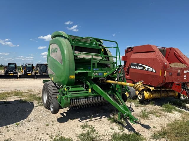 Image of McHale V8 950 equipment image 1