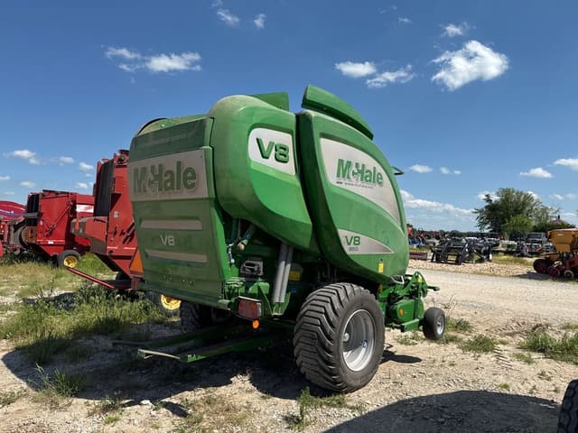 Image of McHale V8 950 equipment image 2