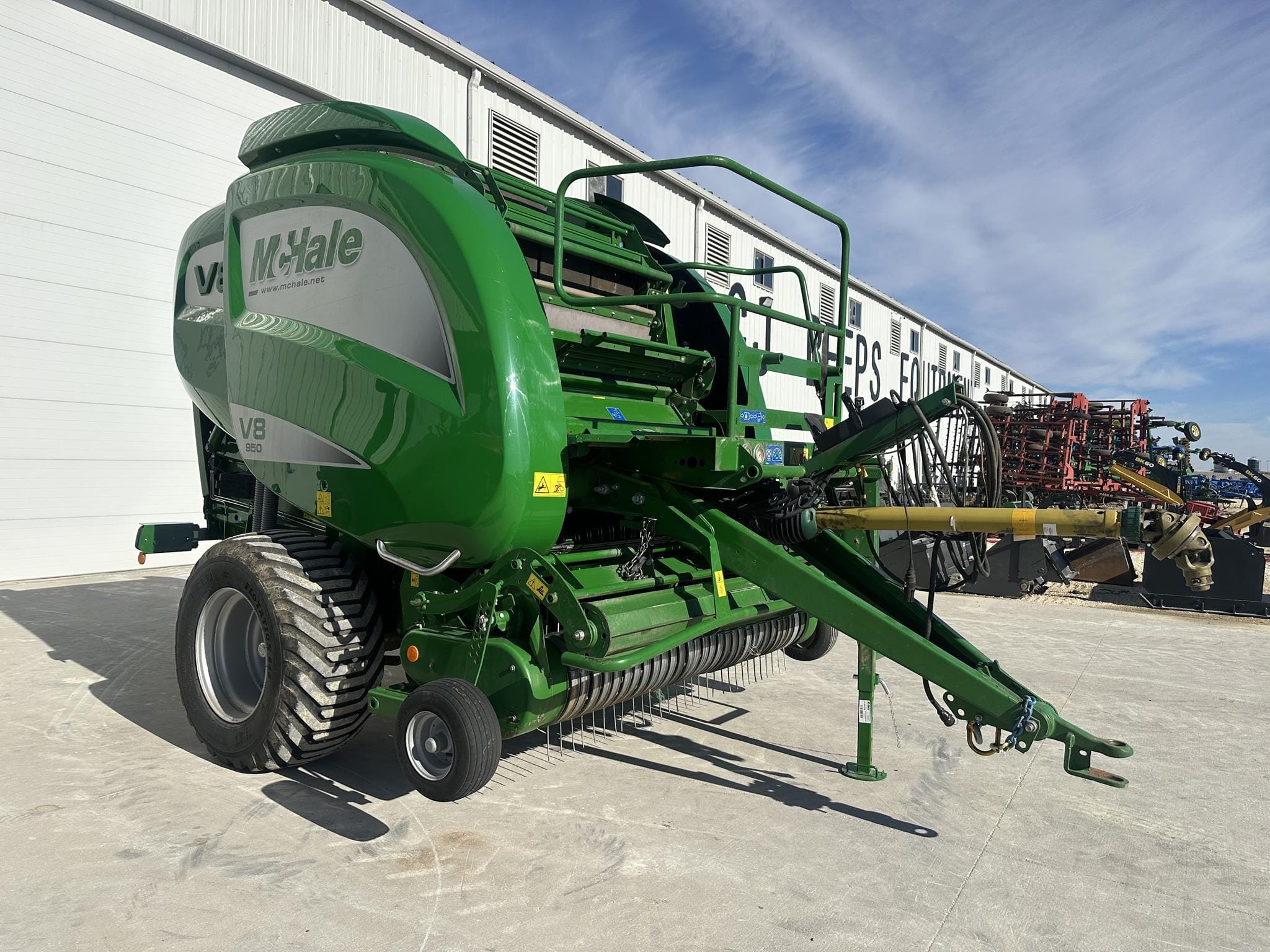 Main image McHale V8 950