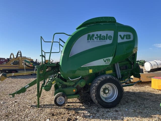 Image of McHale V8 950 equipment image 4