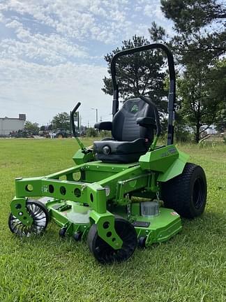 Image of Mean Green Rival equipment image 2