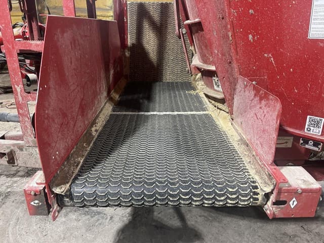 Image of Meyer F700 equipment image 4