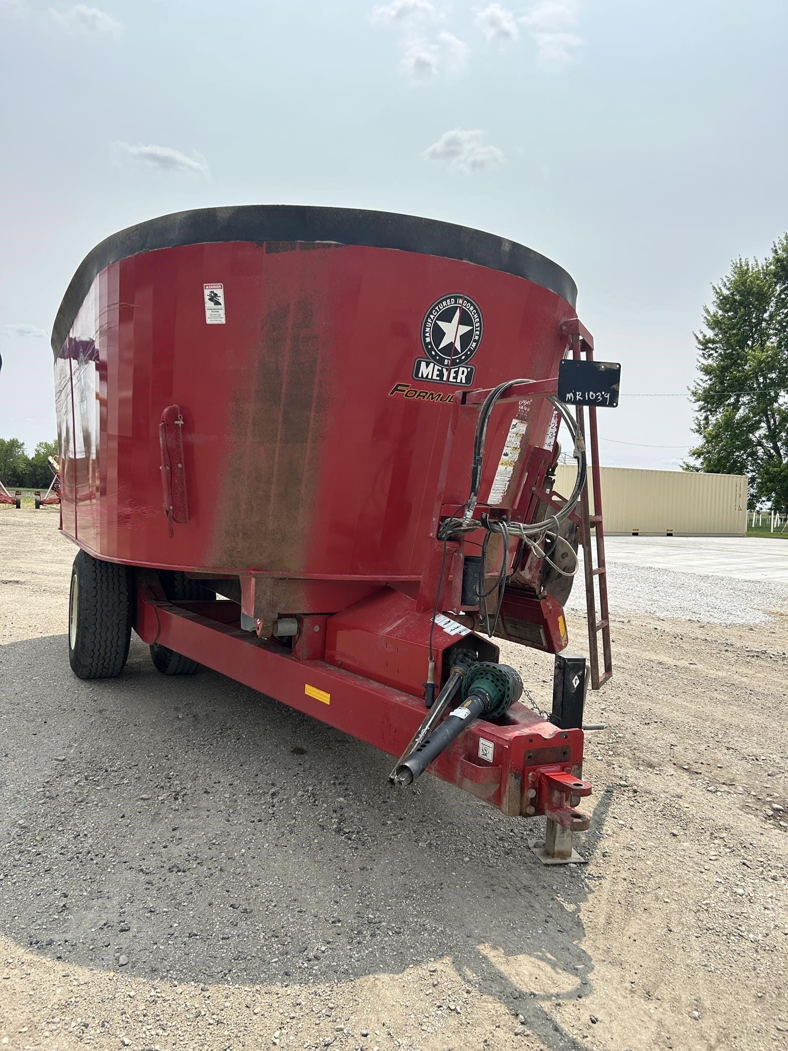 2022 Meyer F815 Equipment Image0