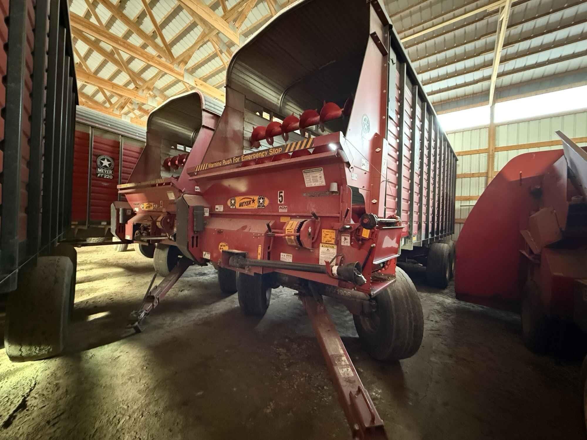 2022 Meyer RT622 Equipment Image0