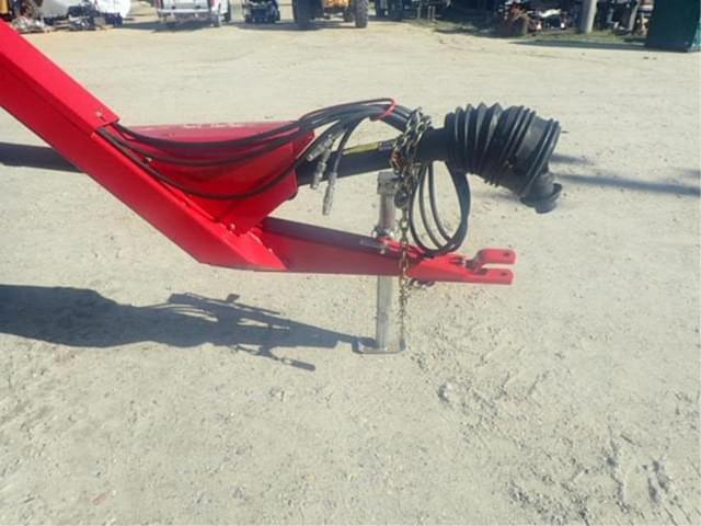 Image of Massey Ferguson 1359 equipment image 2