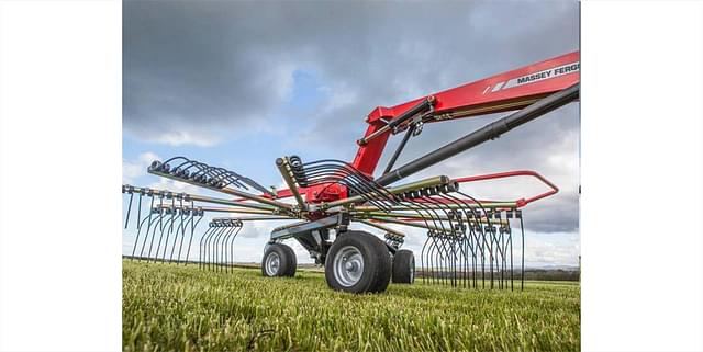 Image of Massey Ferguson 1510S equipment image 1