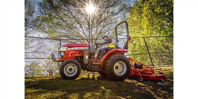 Image of Massey Ferguson 1840E equipment image 3