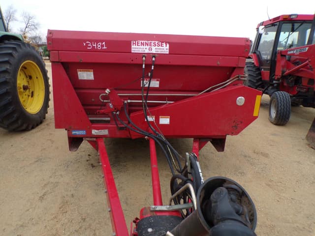 Image of New Holland 195 equipment image 2