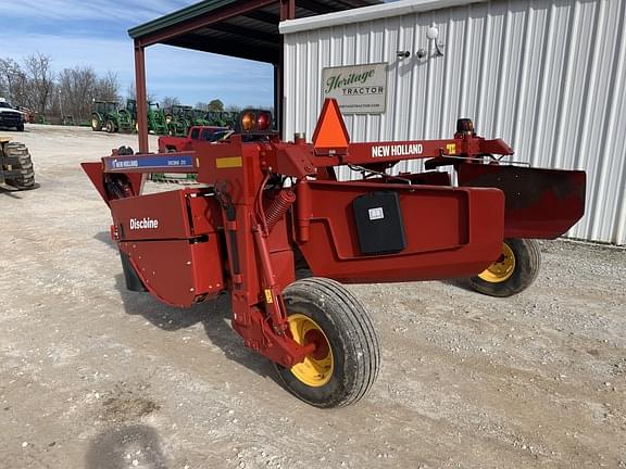 Image of New Holland Discbine 210 equipment image 2