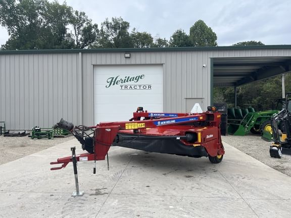 2022 New Holland 210 Equipment Image0