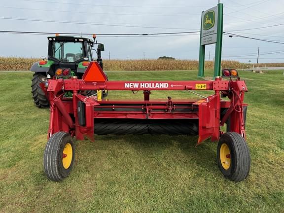 Image of New Holland 210 equipment image 2