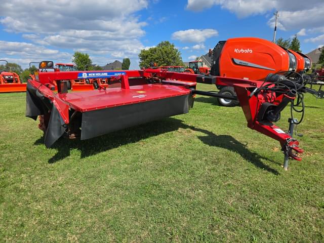 Image of New Holland 210 equipment image 2